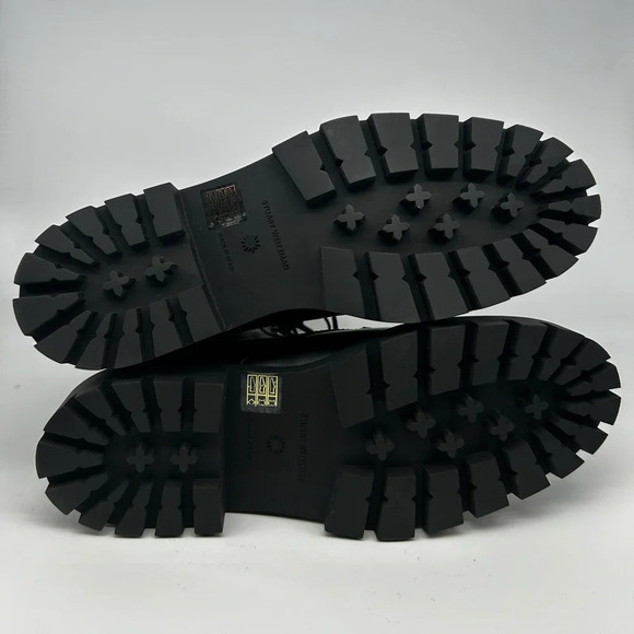 Stuart Weitzman Ultra Lug Black Combat boots Gold Buckles  size 10.5  new - Picture 7 of 14